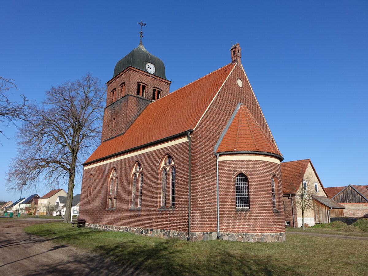 Ruhlsdorf, evangelische Kirche, neugotischer Backsteinbau, erbaut 1904 (12.03.2026)