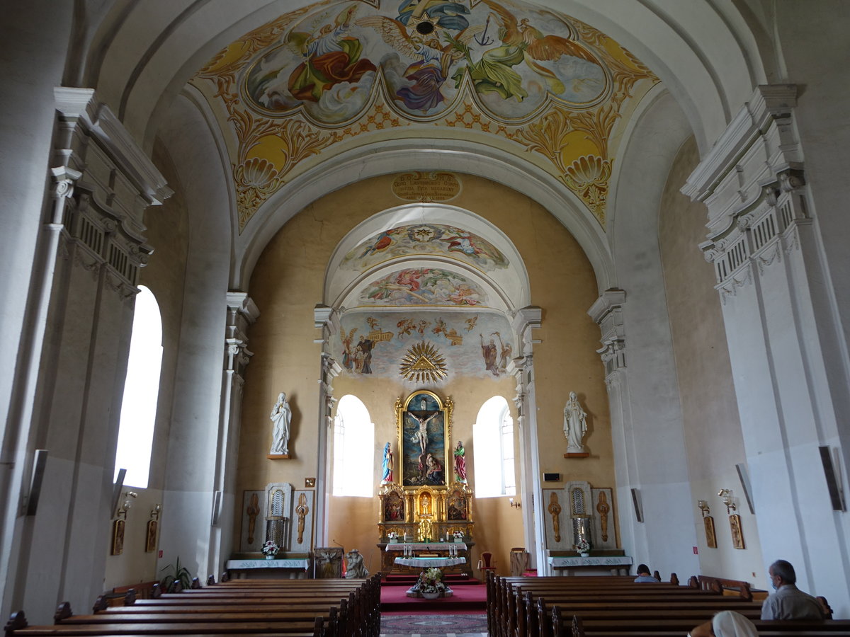 Ruzomberok / Rosenberg, Innenraum der Klosterkirche Hl. Kreuz, erbaut ab 1806 (06.08.2020)