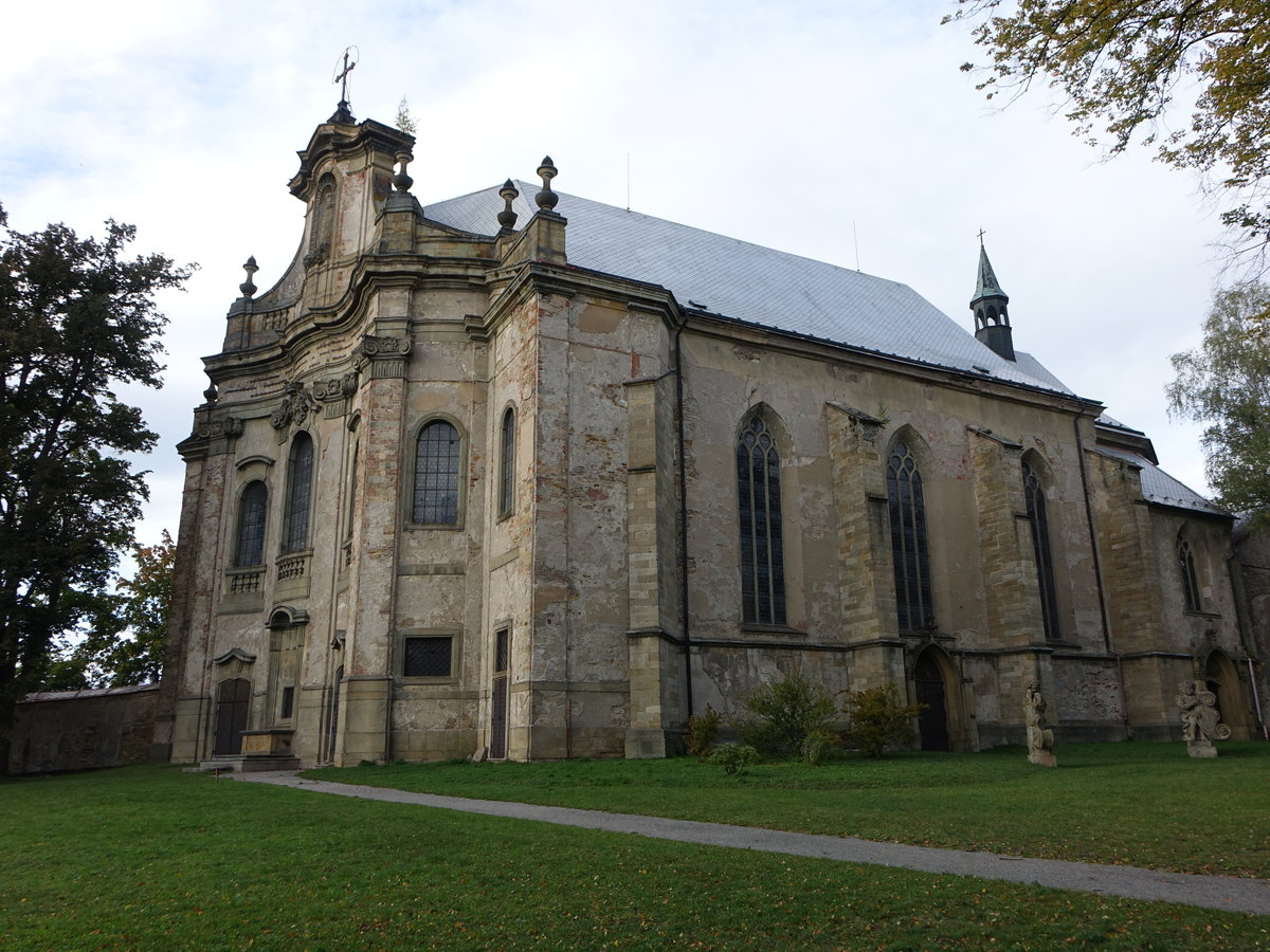 Rychnov nad Kneznou / Reichenau an der Knieschna, Pfarrkirche Hl. Dreifaltigkeit, erbaut von 1592 bis 1602 (29.09.2019)