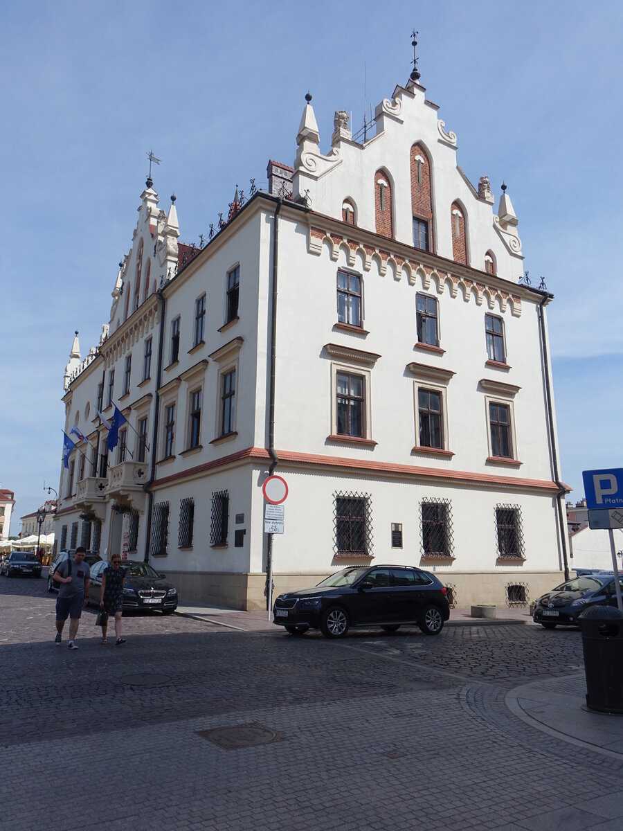 Rzeszow, historisches Rathaus am Rynek Platz (17.06.2021)