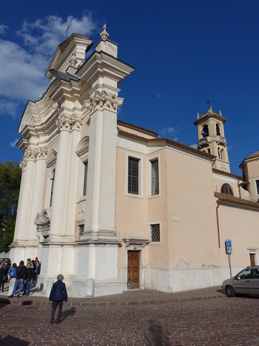 Sacco, barocke Pfarrkirche San Giovanni Battista, erbaut bis 1754 durch Antonio Giuseppe Sartori (27.10.2017)