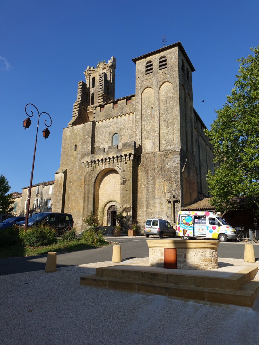 Saint-Avit-Snieur, romanische Abteikirche St. Avit, erbaut ab 1117 (22.07.2018)