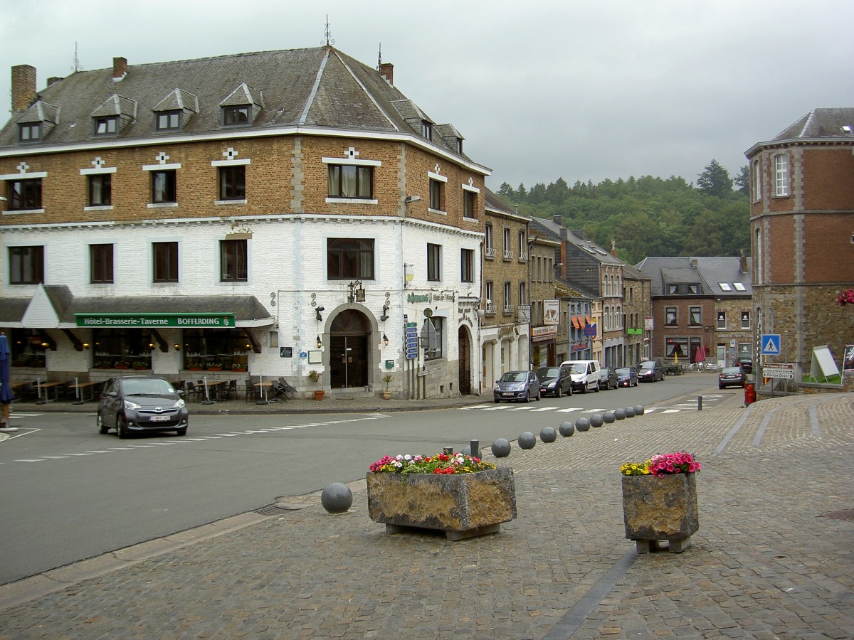 Saint-Hubert, Place de Abbaye (28.06.2014)