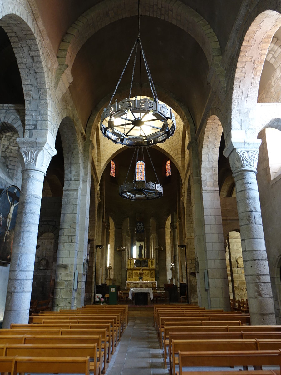 Saint-Leonard-de-Noblat, romanischer Innenraum der Kirche St. Leonard (14.07.2017)