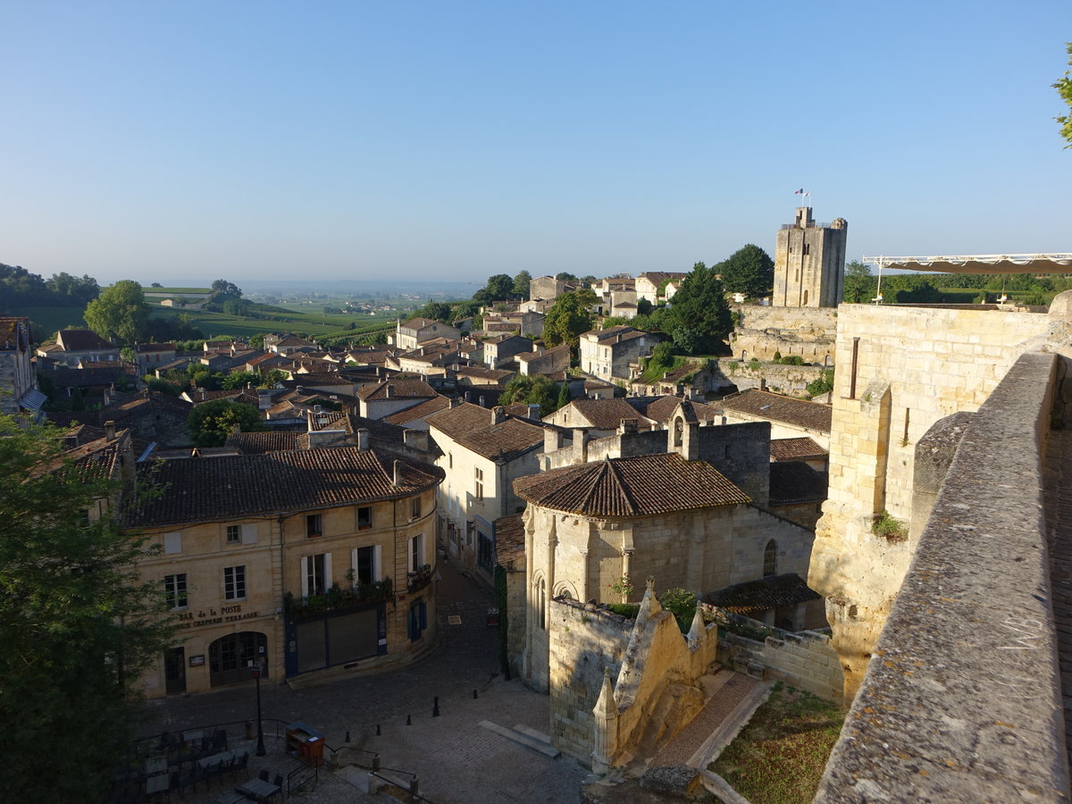 Saint-milion, Felsenkirche Eglise Monolithe und La Tour du Roy (25.07.2018)