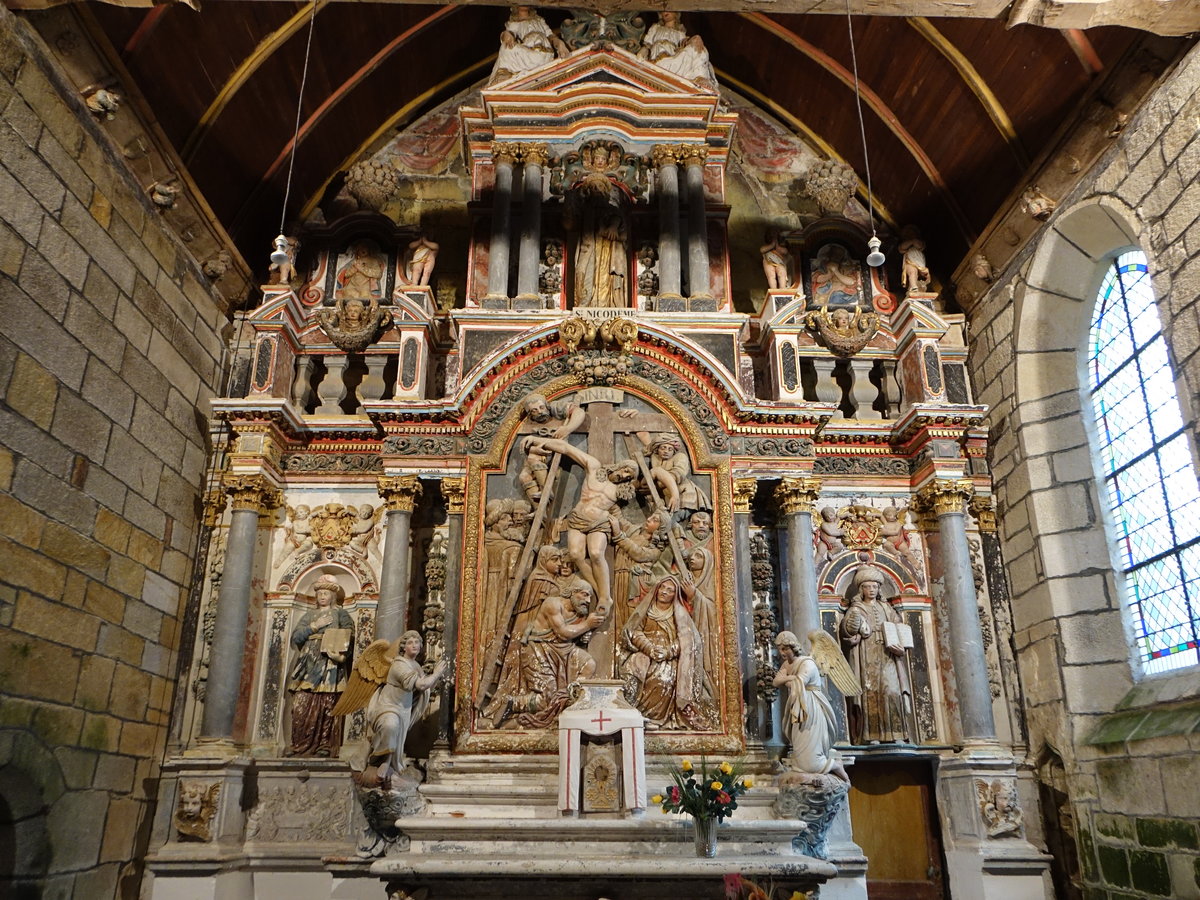Saint-Nicodeme, Hochaltar aus dem 17. Jahrhundert in der Kirche St. Nicodeme (11.07.2017)