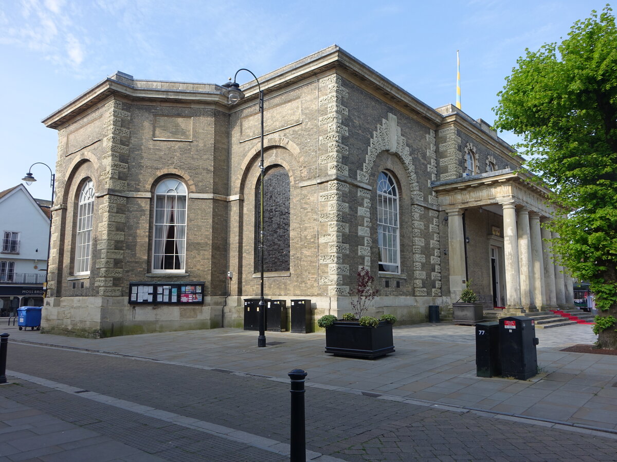 Salisbury, Guildhall am Market Place, heute Tagungsort des Stadtrats, erbaut von 1788 bis 1795 durch William Pilkington  (11.05.2024)