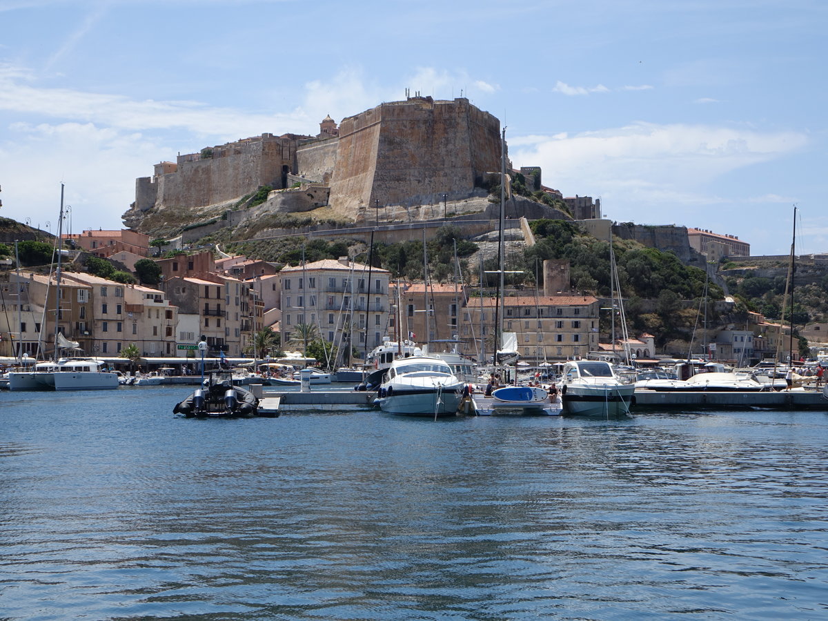 San Bonifacio, Zitadelle vom Hafen aus gesehen (20.06.2019)