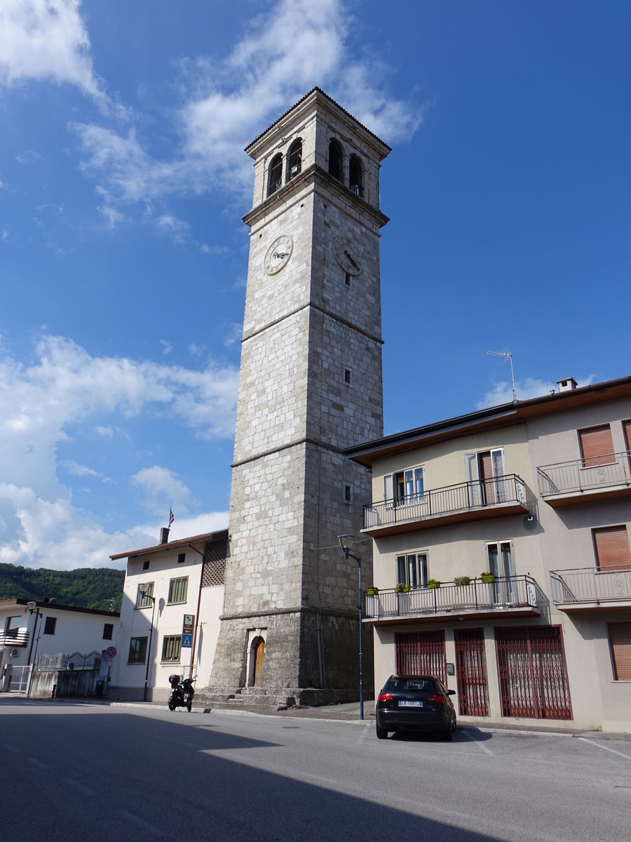 San Giacomo, romanischer Kirchturm der St. Giacomo Kirche (05.05.2017)
