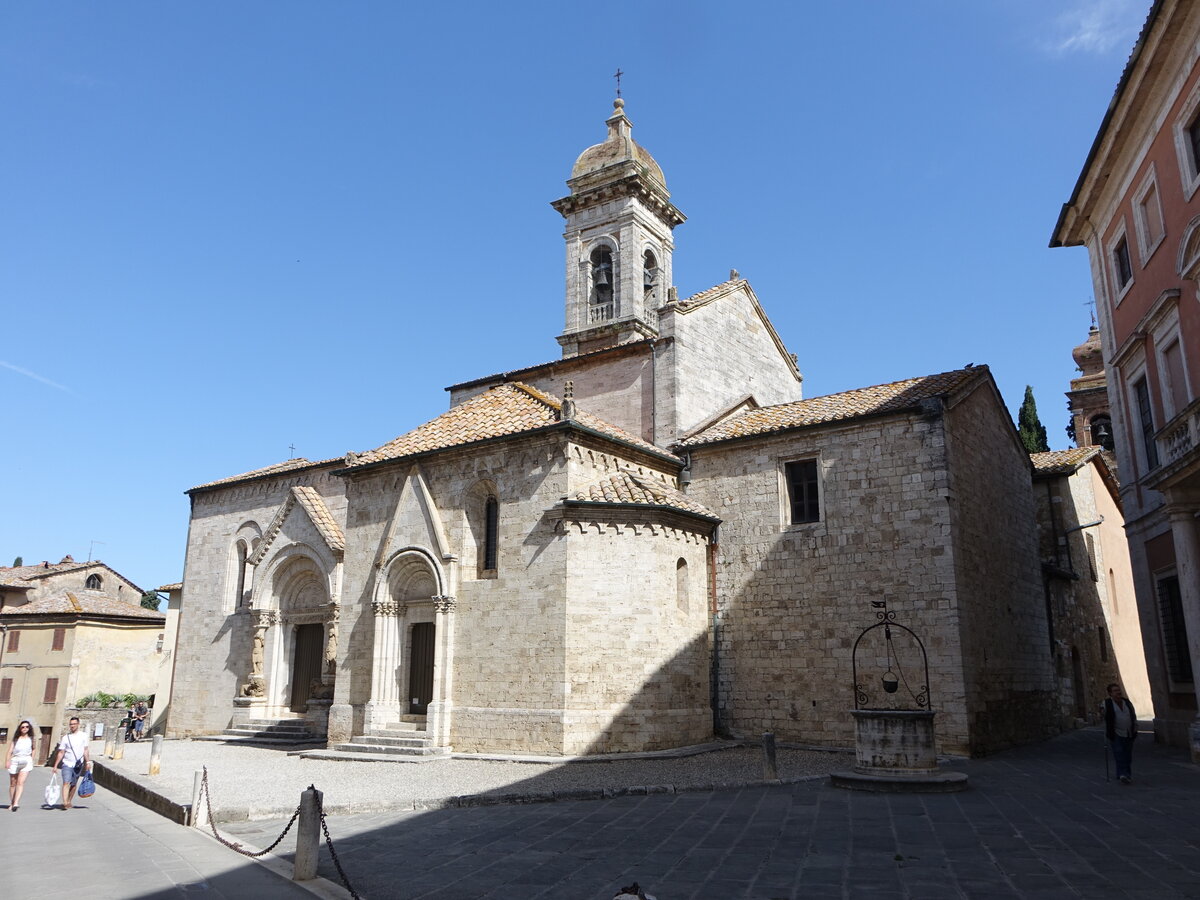 San Quirico d’Orcia, Collegiata St. Quirio e Giulitta, erbaut im 12. Jahrhundert, romanische und gotische Sulenportale (21.05.2022)
