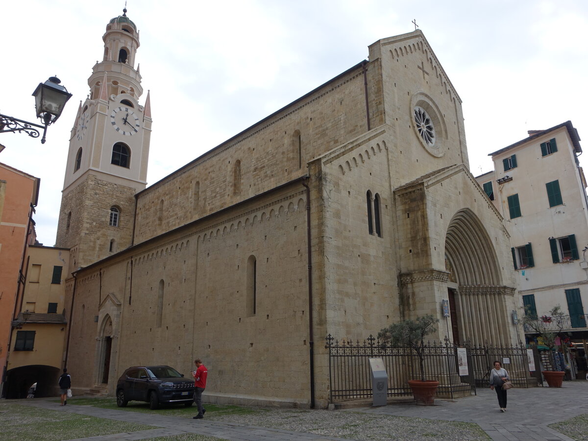 San Remo, Kathedrale San Siro, erbaut im 13. Jahrhundert (03.10.2021)