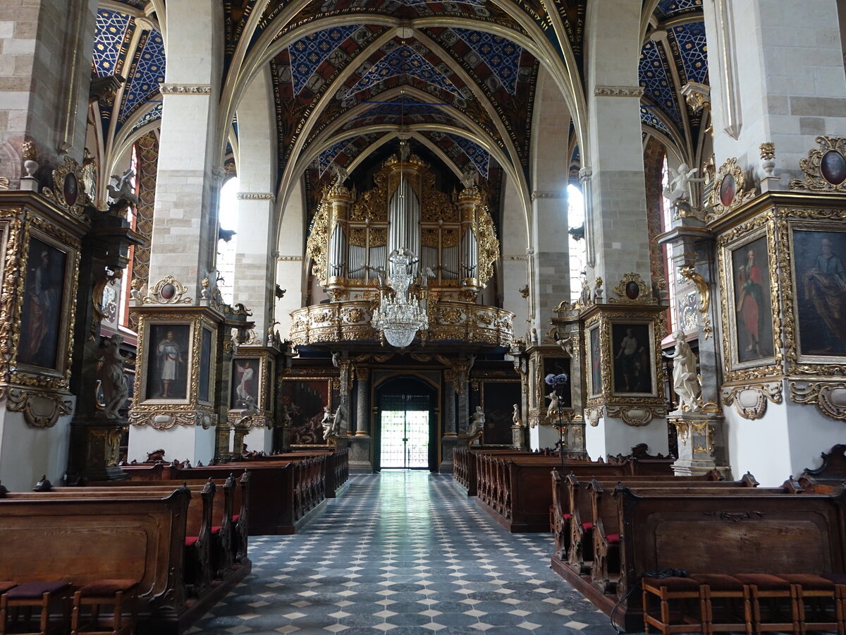 Sandomierz, Innenraum der Kathedrale Maria Geburt, Kirche erbaut von 1360 bis 1382, barocke Umgestaltung im 17. Jahrhundert (18.06.2021)