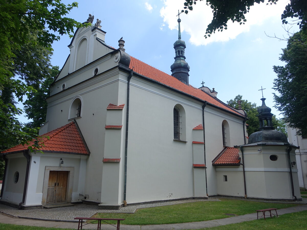 Sandomierz, Pfarrkirche St. Paulus, gotisch erbaut von 1426 bis 1436, umgebaut im 18. Jahrhundert (18.06.2021)