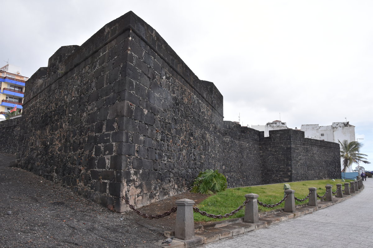 SANTA CRUZ DE LA PALMA (Provincia de Santa Cruz de Tenerife), 31.03.2016, Teil der alten Stadtmauer