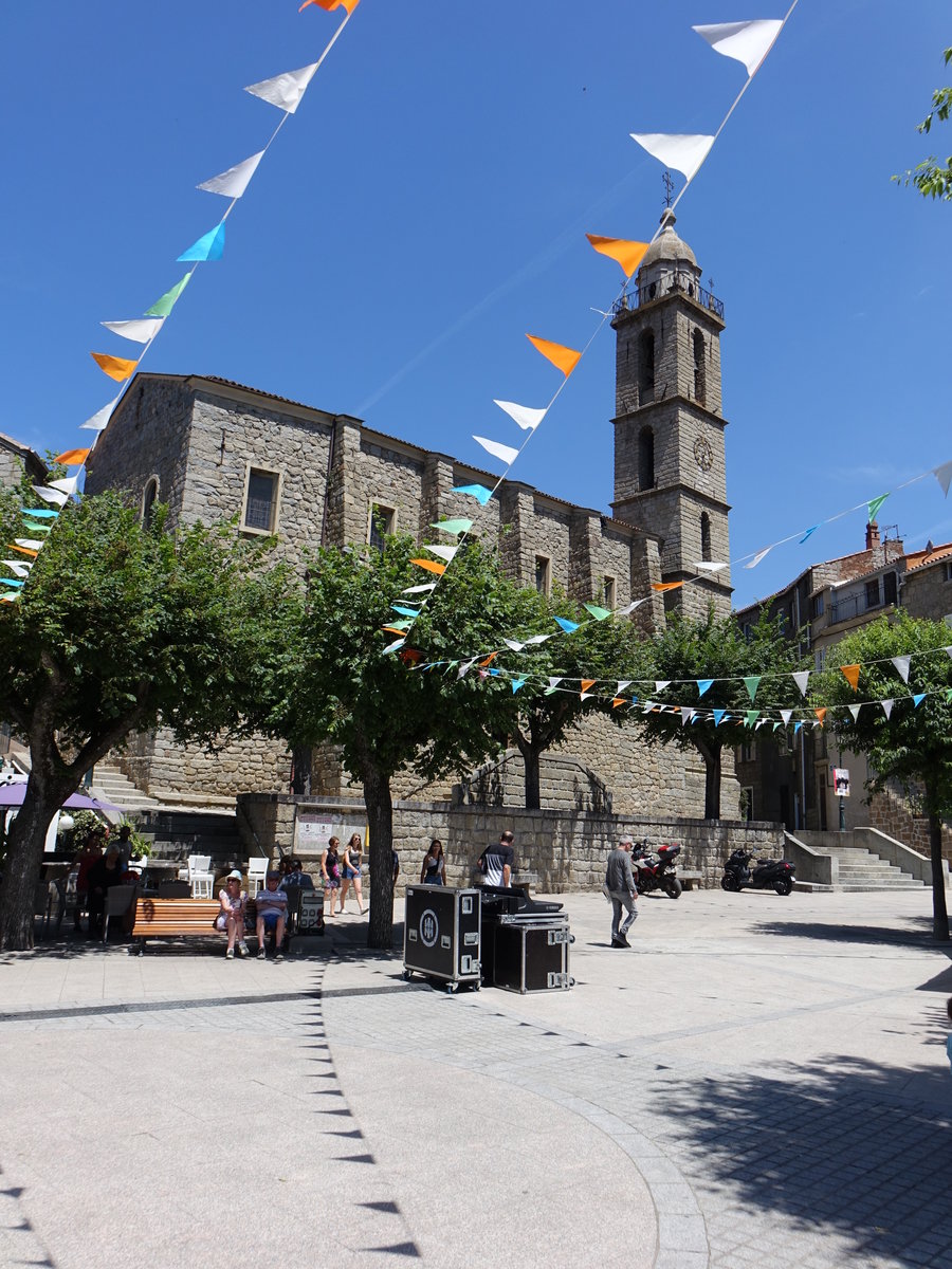 Sartene, Pfarrkirche Sainte-Marie am Place Porta, erbaut im 17. Jahrhundert (20.06.2019)