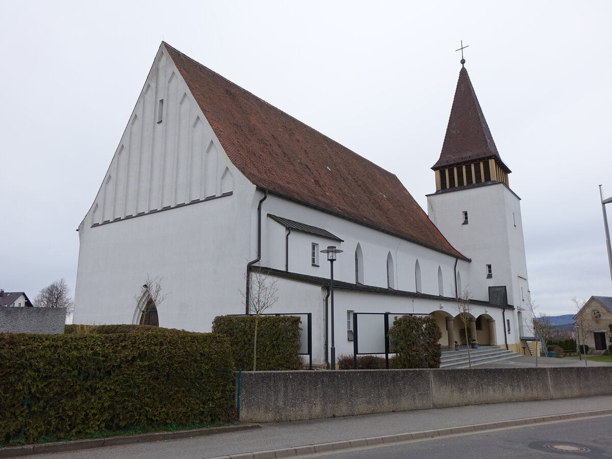 Sassanfahrt, kath. Pfarrkirche St. Mauritius, erbaut bis 1928 (28.03.2016)