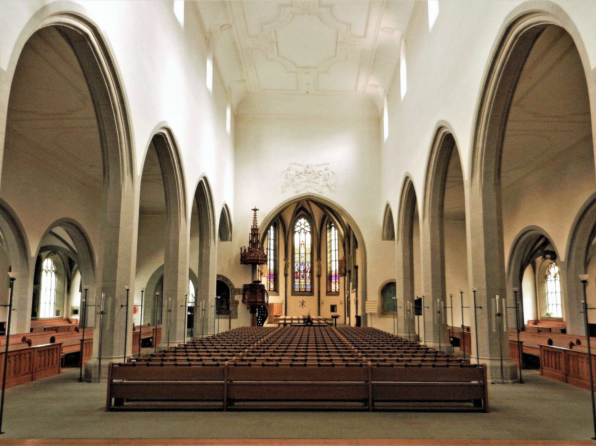 Schaffhausen, reformierte Kirche St. Johann, Blick zum Chor - 08.11.2012