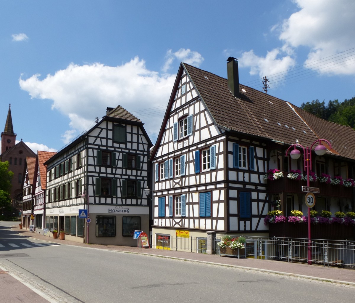 Schiltach, schnes Fachwerk in der Hauptstrae, Juni 2013