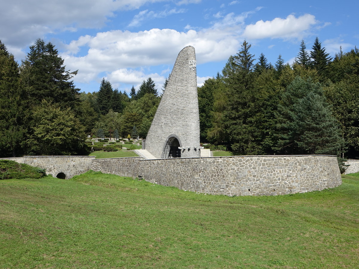 Schlachdenkmal am Dukla Pass im Labortzer Bergland (31.08.2020)