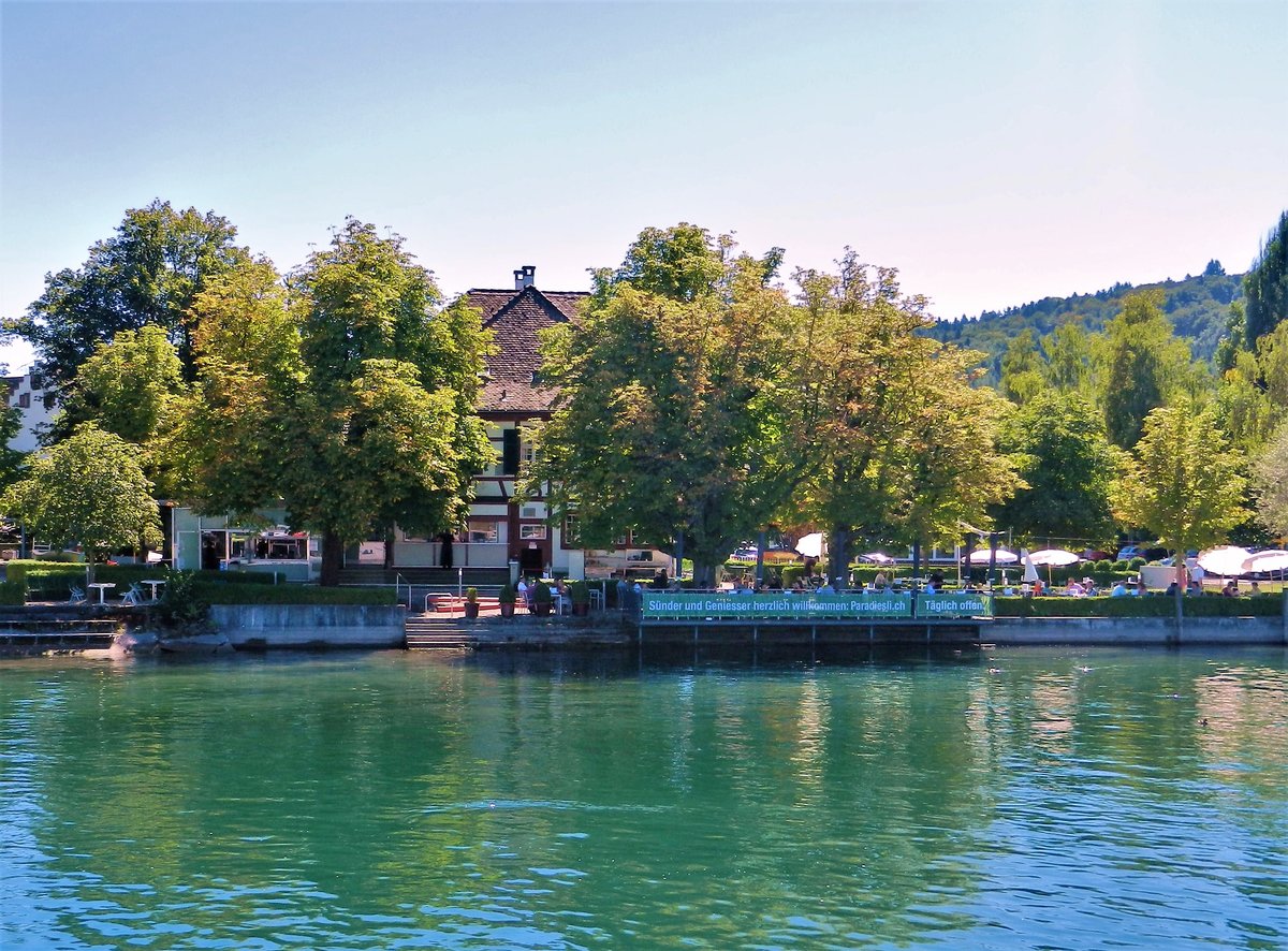 Schlatt, Restaurant Paradies. Das Riegelhaus liegt direkt am Rhein - 03.09.2013