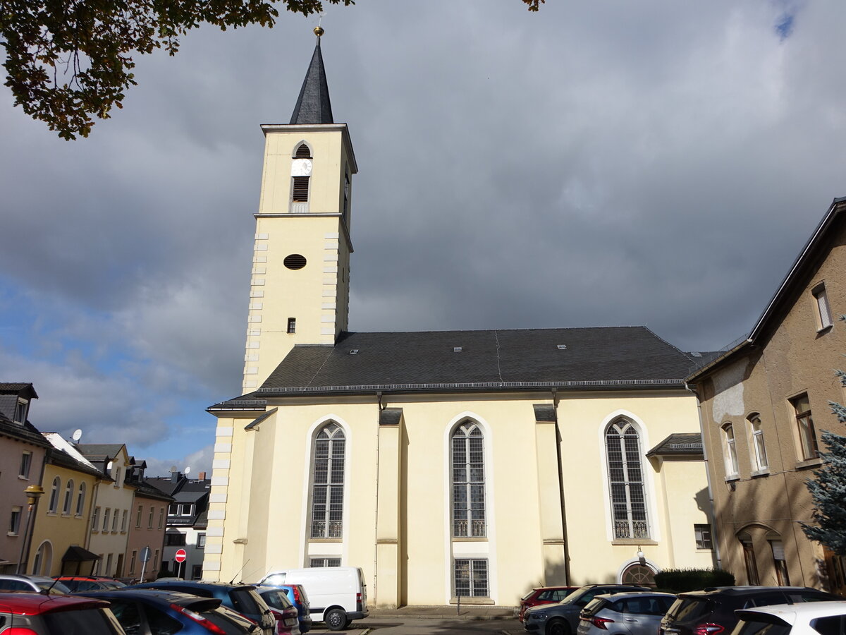 Schleiz, evangelische Stadtkirche St. Georg, erbaut ab 1475 (19.10.2022)