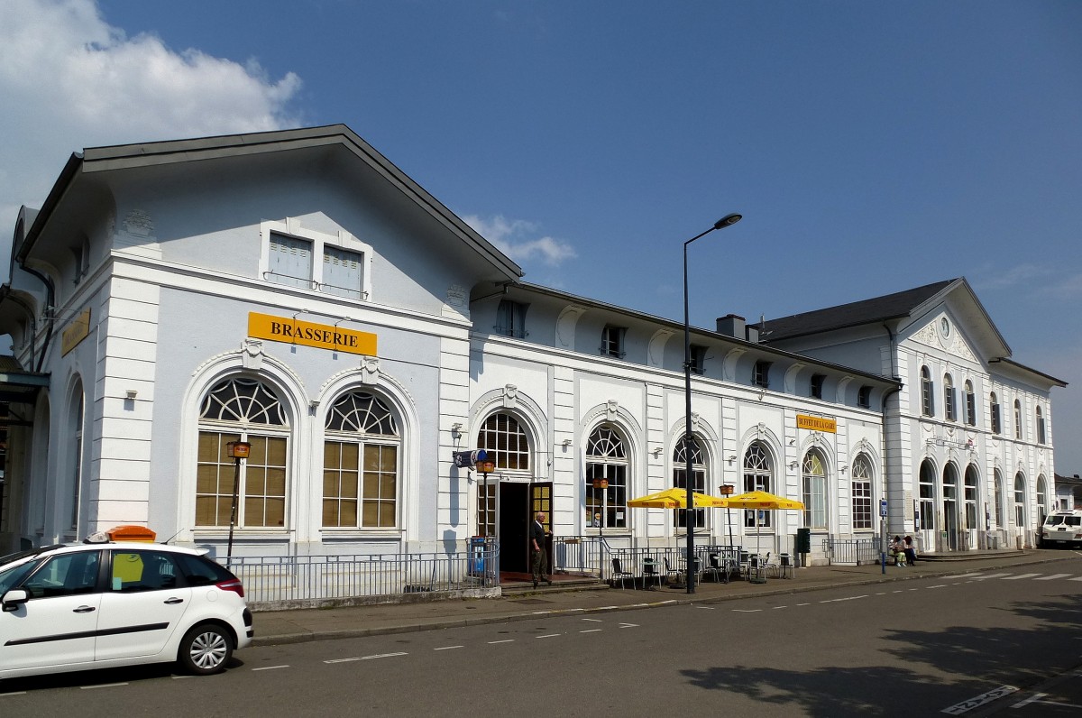 Schlettstadt (Selestat) das Bahnhofsgebude, Juni 2014