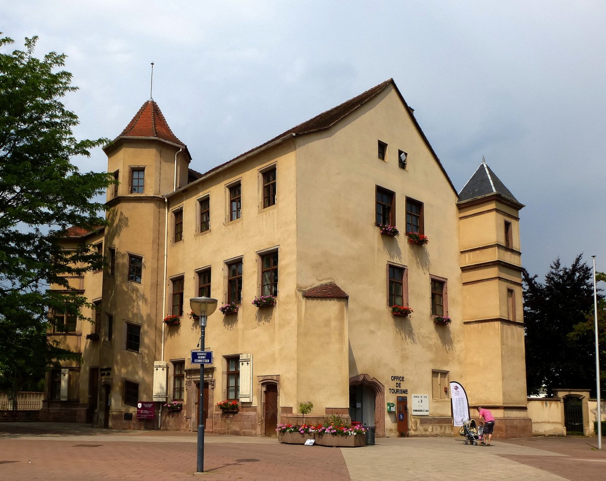 Schlettstadt (Selestat), die Johanniter-Komturei von 1565, beherbergt heute u.a. das Touristen-Bro, Juni 2014
