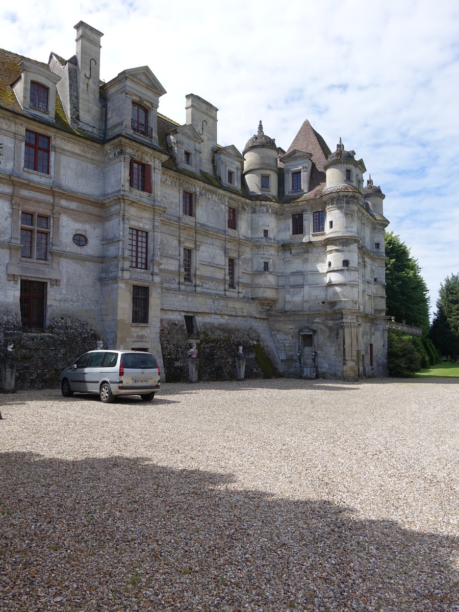 Schloss Ambleville, erbaut im 16. Jahrhundert durch Architekt Jean Grappin (16.07.2016)