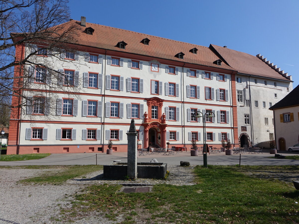 Schloss Beuggen, erbaut von 1585 bis 1598, neugotischer Umbau von 1752 bis 1757 durch  Johann Caspar Bagnato  (30.03.2019)