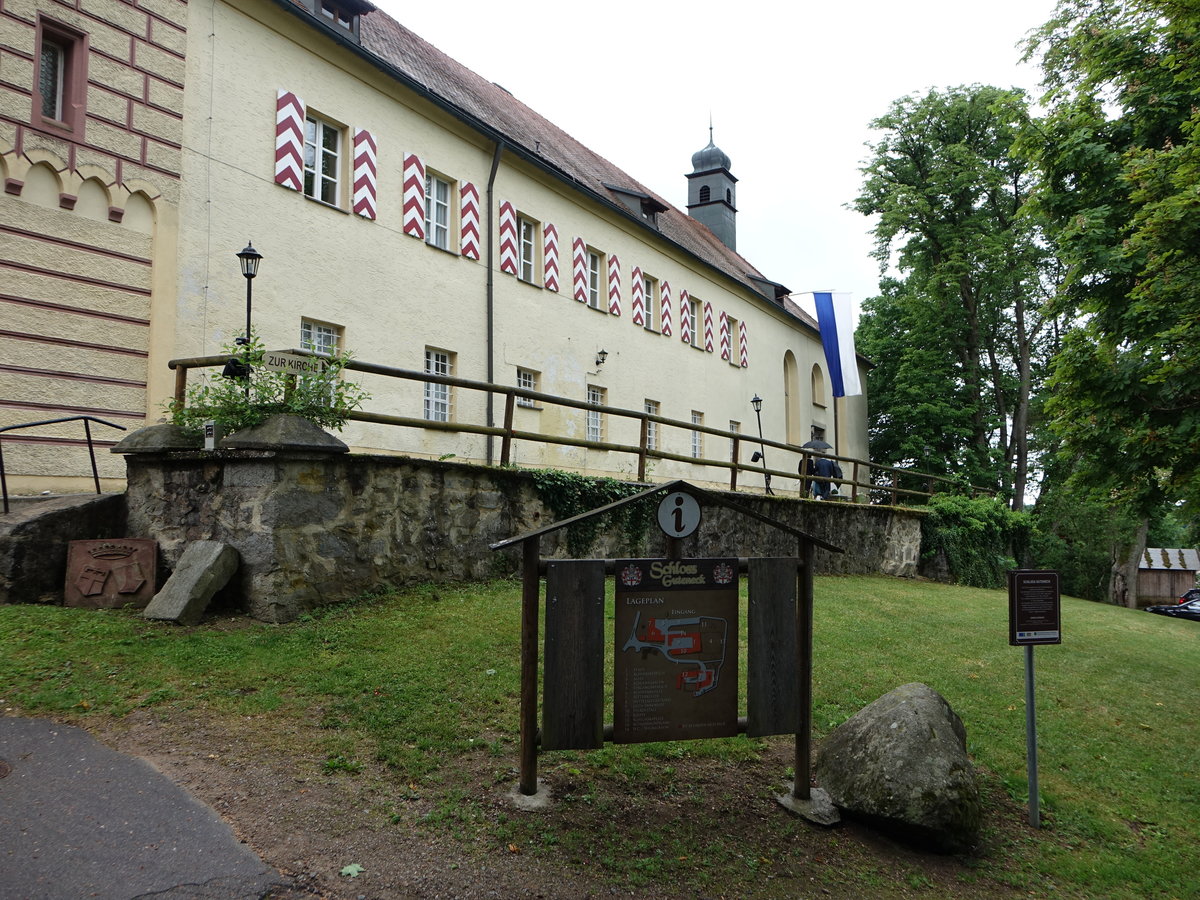 Schloss Guteneck, erbaut bis 1894 durch Graf Franz von Spreti (04.06.2017)