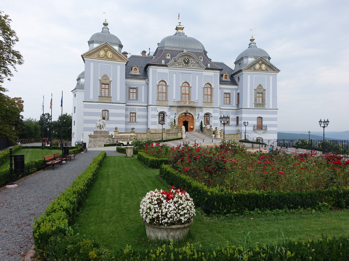 Schloss Halic, Barockschlo erbaut ab 1762 durch A. Mayerhoffer (27.08.2019)