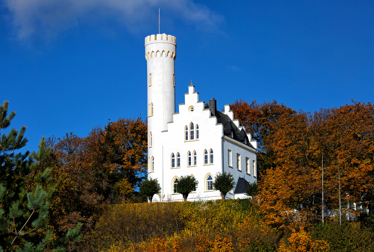 Schloss Lietzow im Herbst. - 23.10.2015