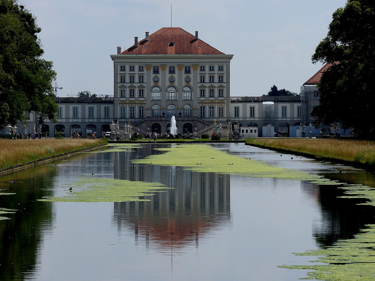 Schlo-Nymphenburg, eine phantastische, touristische Sehenswrdigkeit in der Metropole Mnchen; 190716