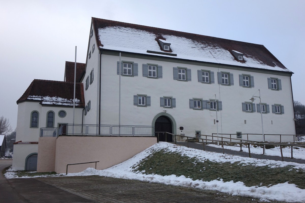 Schloss Wasseralfingen, erbaut ab 1337 durch den Niederadeligen Ulrich von Ahelfingen (15.02.2015)