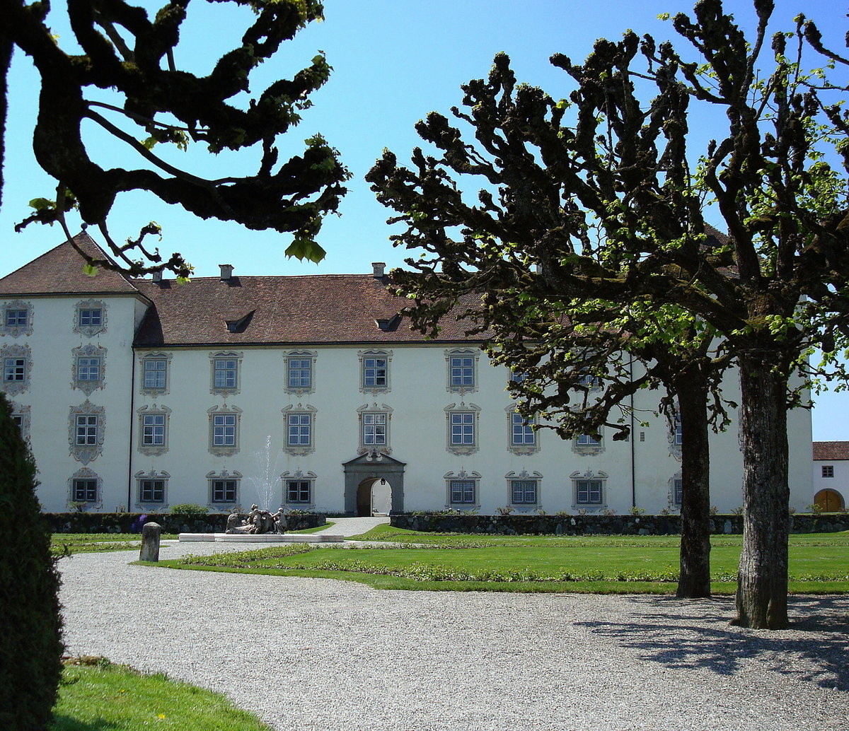 Schlo Zeil im Allgu, Blick vom Schlopark auf die Ostseite des Renaissanceschloes, erbaut 1599-1614, Mai 2008