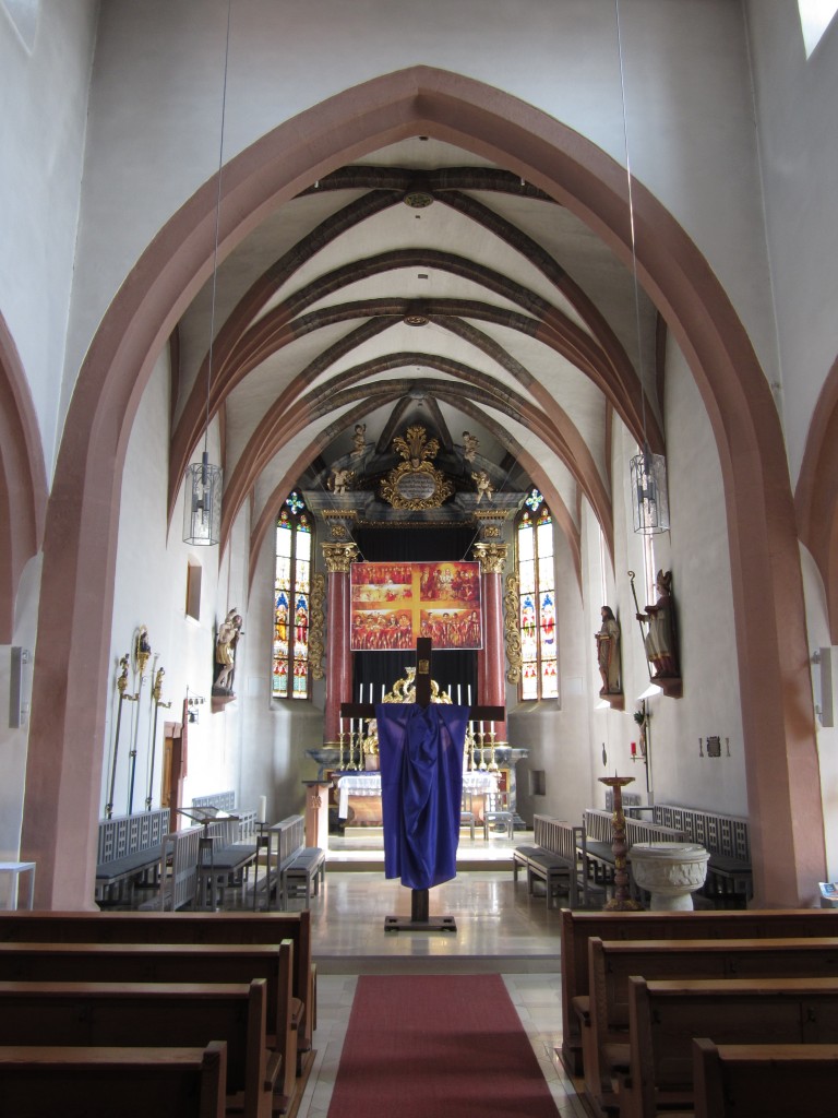 Schlsselfeld, Hochaltar in der Stadtpfarrkirche St. Johannes (13.04.2014)