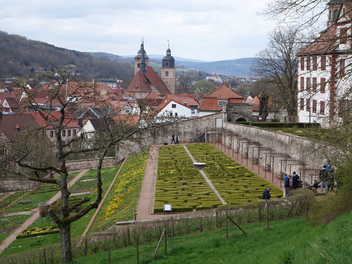 Schmalkalden, Blick auf den Schlopark von Schloss Wilhelmsburg (15.04.2022)