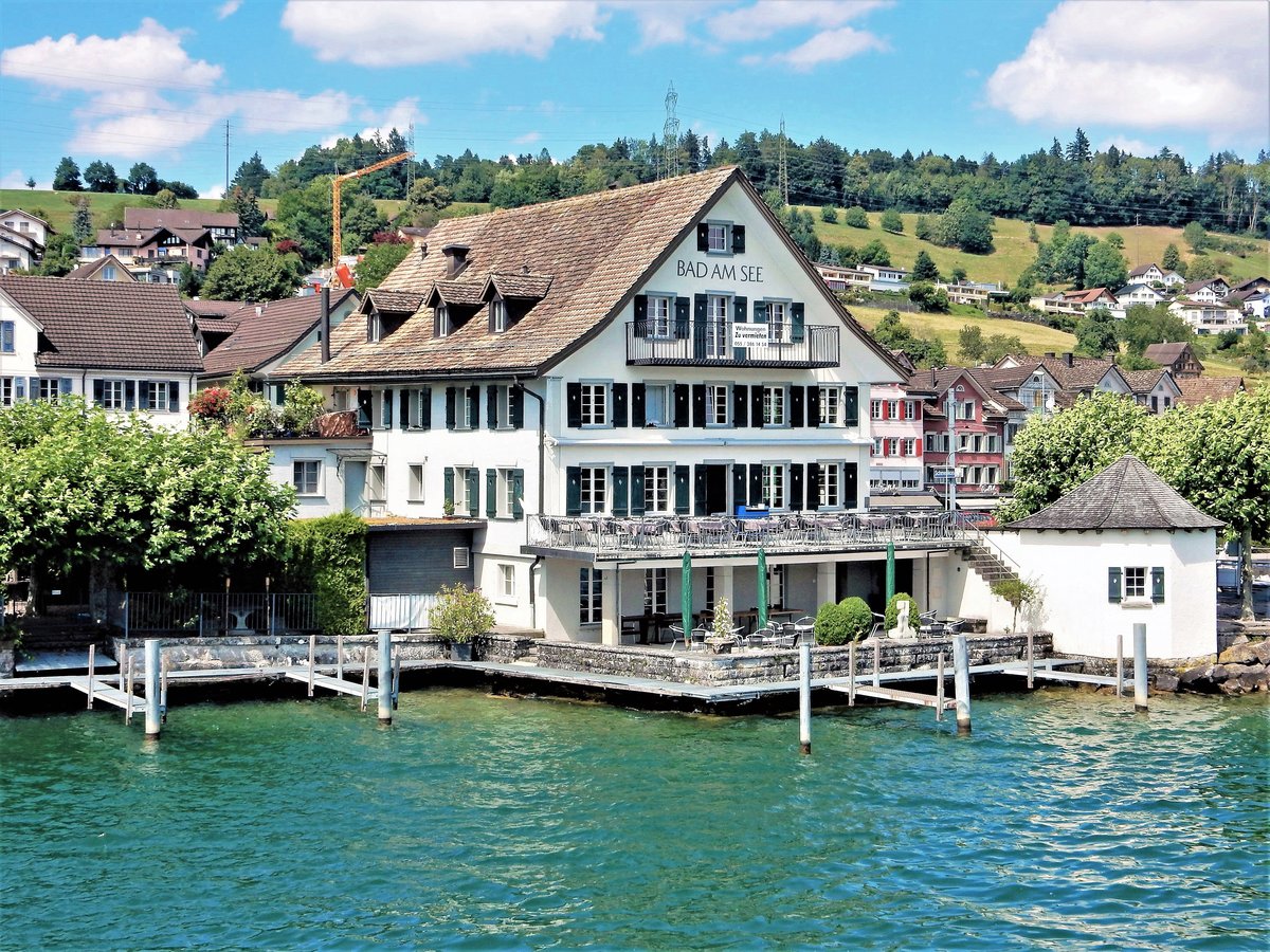 Schmerikon, Strandweg 1 “Bad am See”, Restaurant und Wohnhaus - 12.07.2018