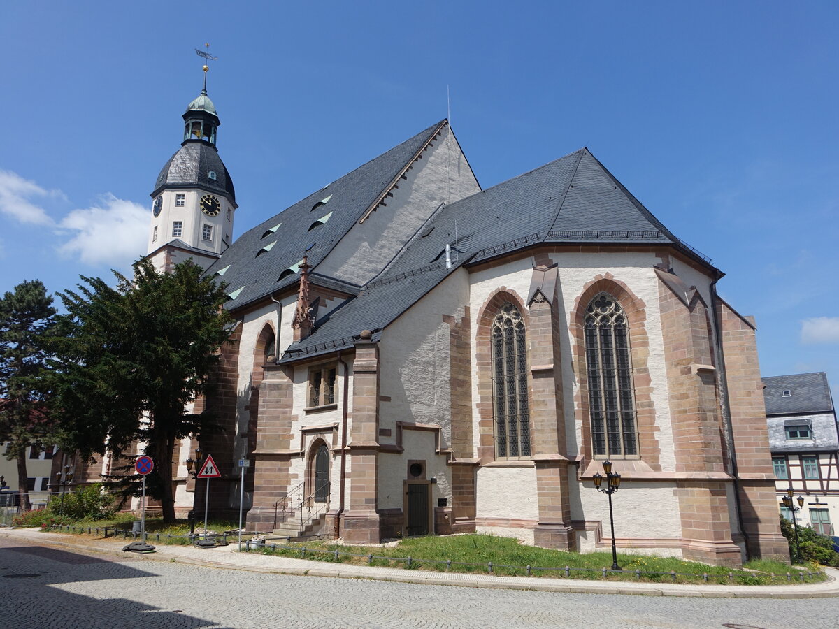 Schmlln, evangelische Stadtkirche St. Nicolai, erbaut im 15. Jahrhundert (24.06.2023)