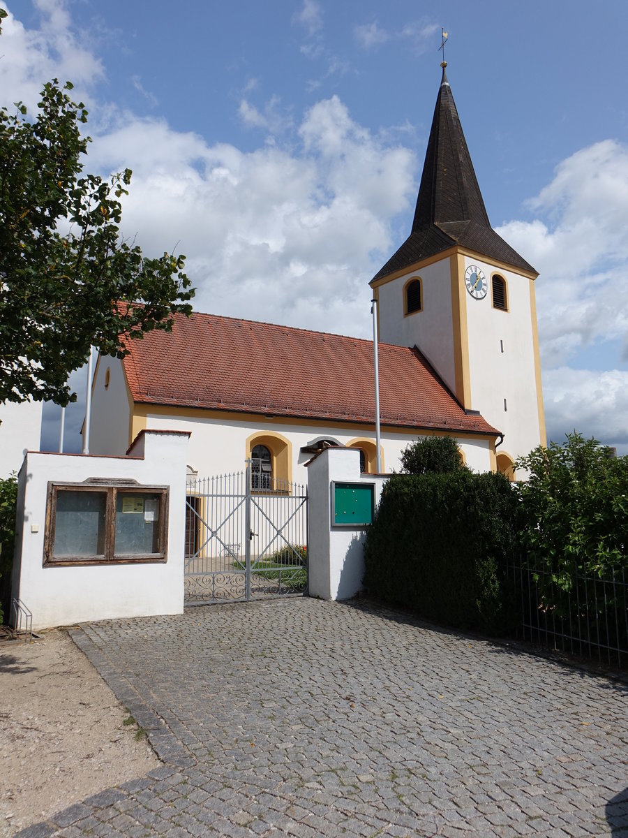 Schnufenhofen, kath. Filialkirche St. Bonifatius, Chorturmkirche, erbaut 1887 (20.08.2017)