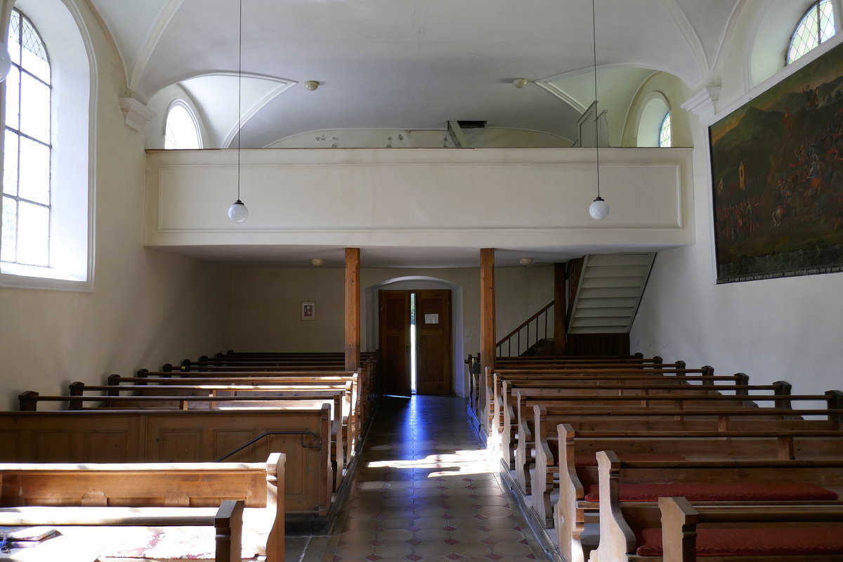 Schnenbuchen, Blick vom Altar in den Kirchenraum mit der Empore, Juli 2020
