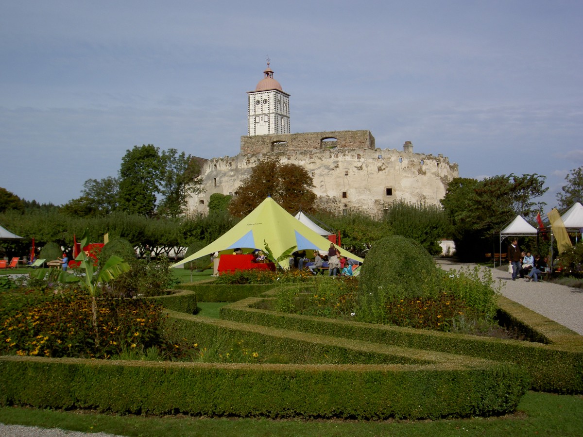 Schollach, Renaissance Schloss Schallaburg, von 1450 bis 1614 im Besitz der Herren von Losenstein, seit 1967 Ausstellungszentrum von Niedersterreich (22.09.2013)