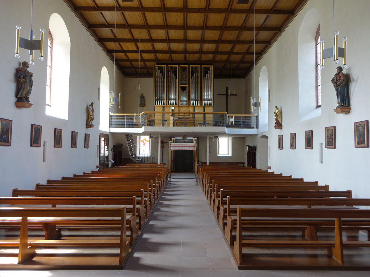 Schollkrippen, Orgelempore in der kath. St. Katharina Kirche (13.05.2018)