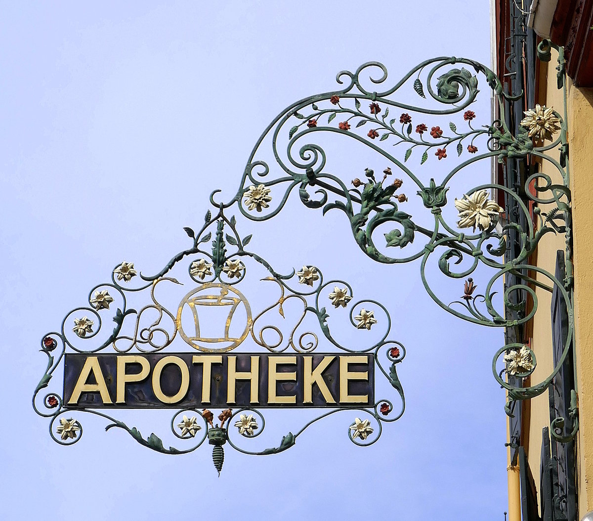 Schopfheim, Apothekenschild, Juli 2020