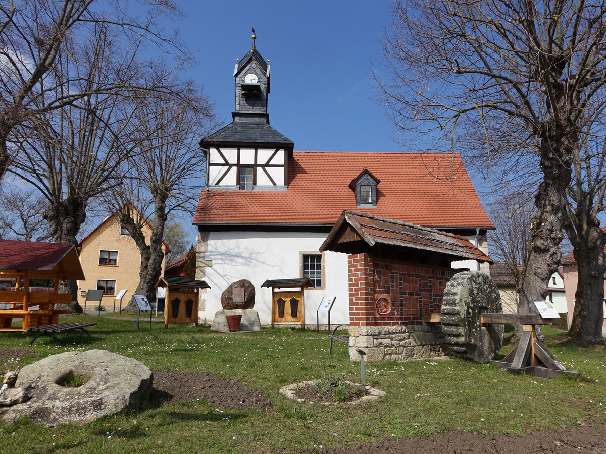 Schoppendorf, evangelische St. Martin Kirche, erbaut im 14. Jahrhundert (09.04.2023)