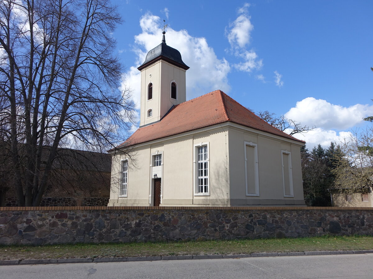Sch�now, evangelische Kirche, erbaut von 1765 bis 1767 (06.04.2026)