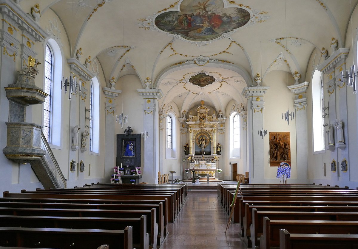 Schutterwald, St.Jakobuskirche, Blick zum Hochaltar, Mai 2020