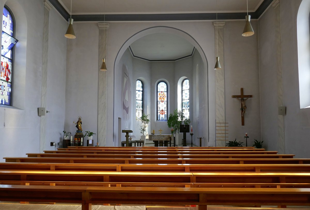 Schutterzell, Blick zum Altar in der Kirche St.Michael, April 2020