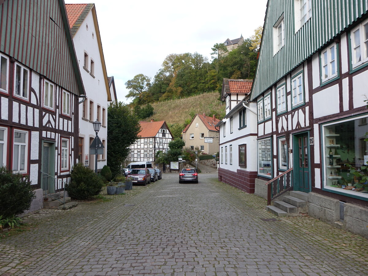 Schwalenberg, historische Fachwerkhuser in der Marktstrae (05.10.2021)