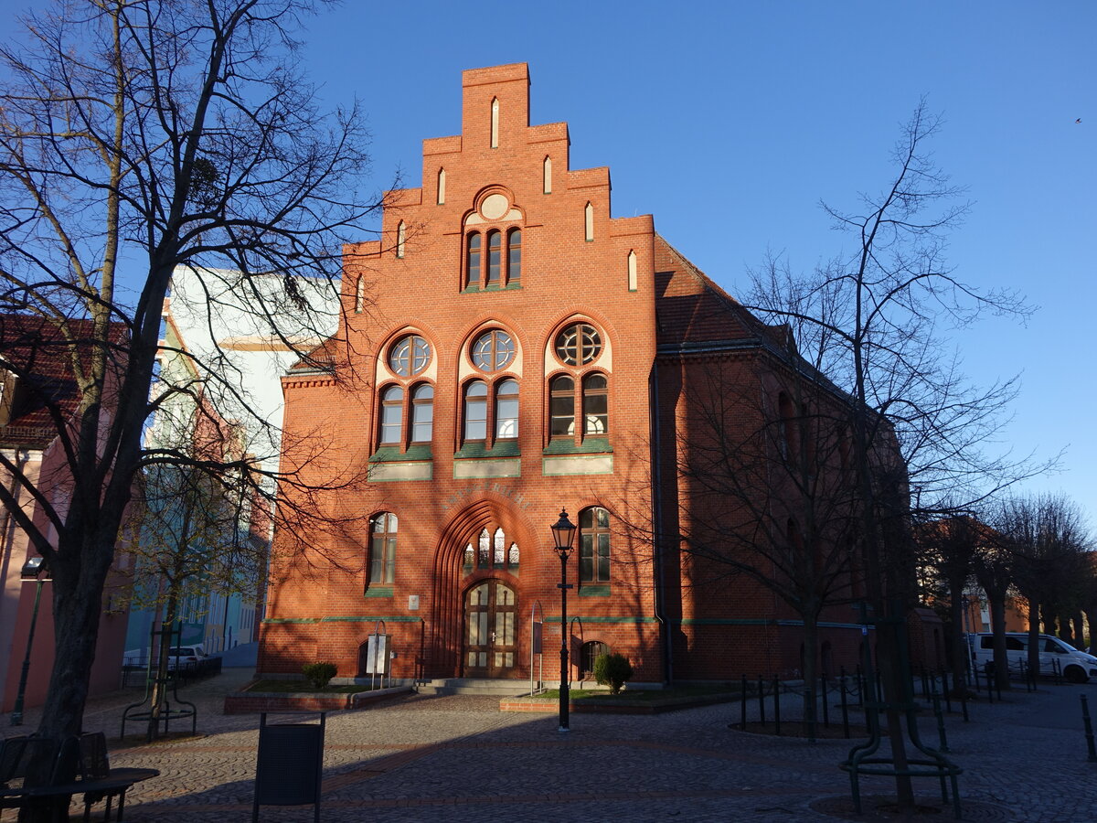 Schwedt /Oder, Amtsgericht in der Paul Meyer Stra�e, erbaut im 19. Jahrhundert (09.04.2026)